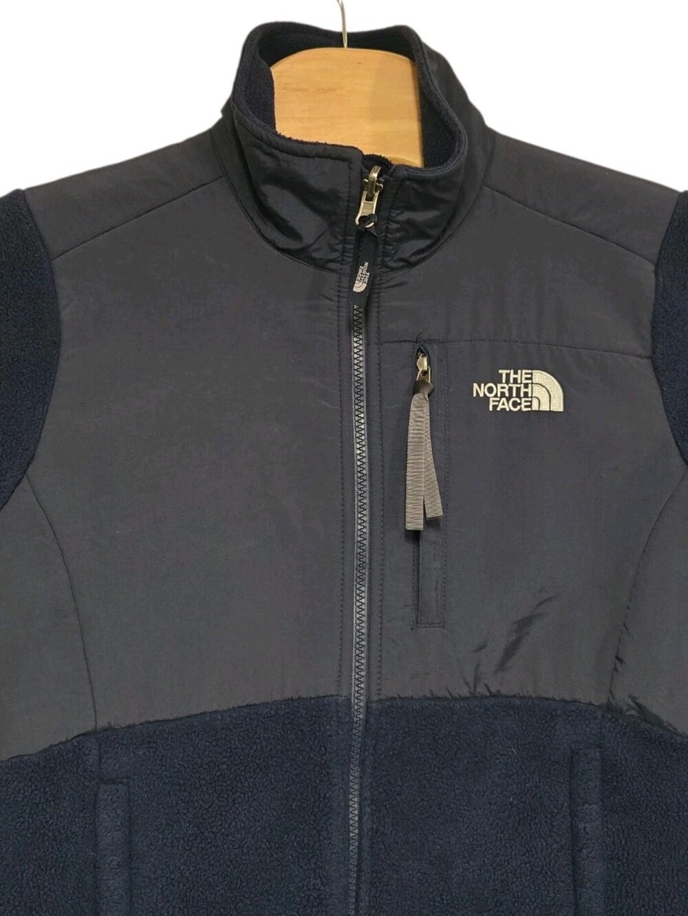 The North Face Denali Jacket Womens Small Blue Hooded Polartec Fleece Full Zip